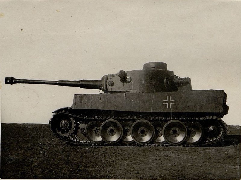 Фотография: Тяжёлый танк T-VI "Тигр Н"