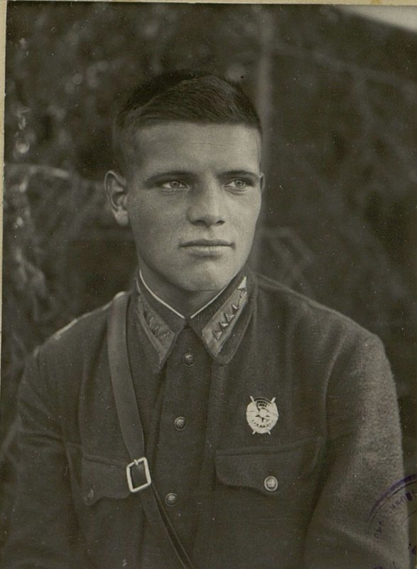 Image: Driver-mechanic "T-34" Sergeant Major Totsenko M.S.