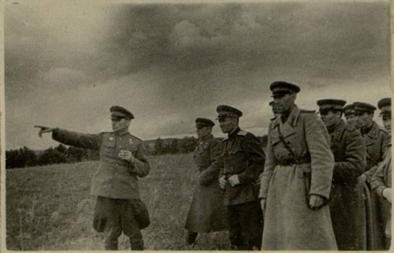 Фотография: На выходе