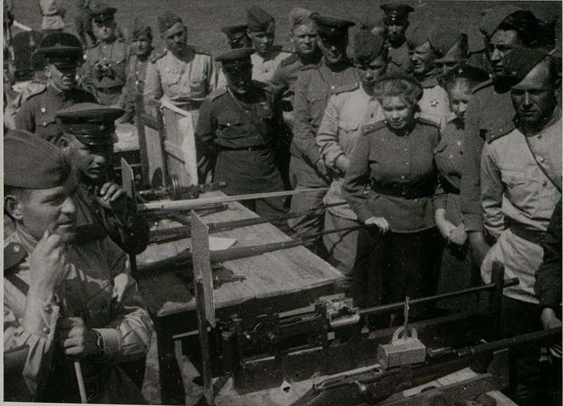 Фотография: Начался период напряженной боевой учебы