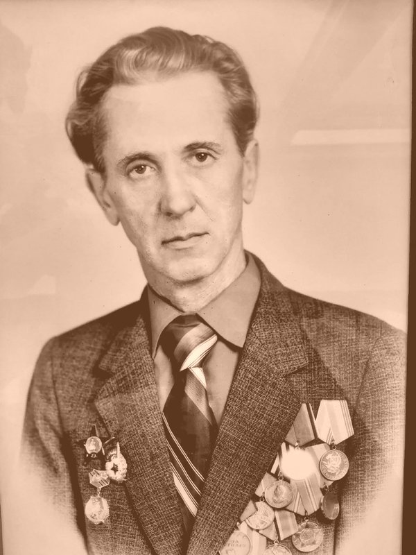 Menovshchikov Vladimir Ignatievich