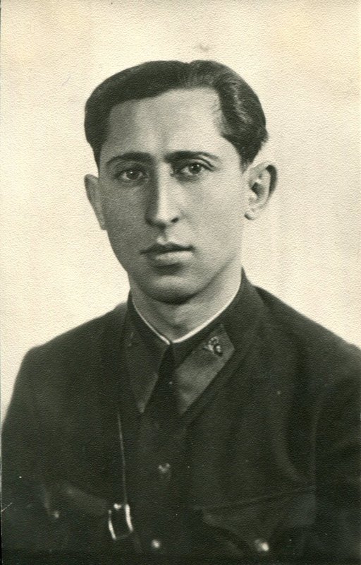 Belin Boris Semenovich - commander of the reconnaissance platoon of the Dmitriev partisan detachment of the 1st Kursk partisan brigade. 