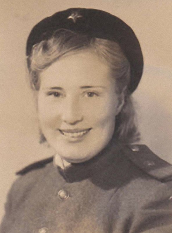 Ryabokon (Khrabrova) Olga Ivanovna