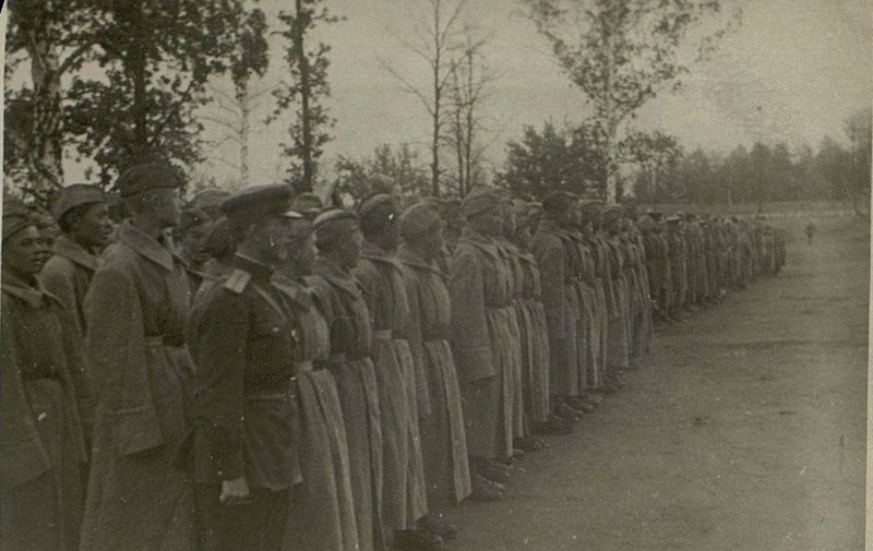 Фотография: Отправление в марш