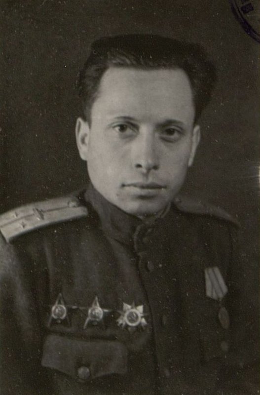 Image: Tank commander Lieutenant A.M. Barenkov