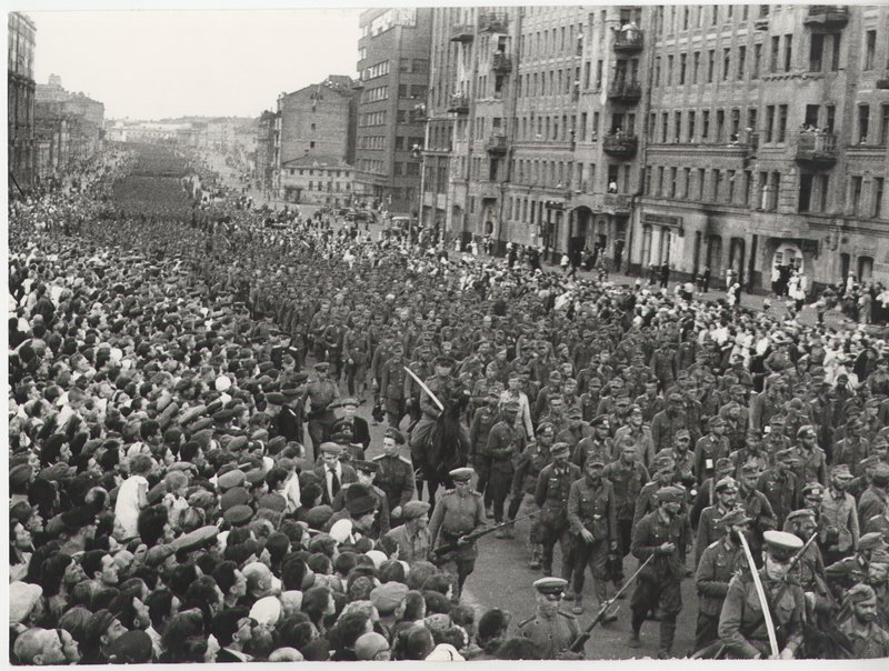 "March of German Prisoners of War"