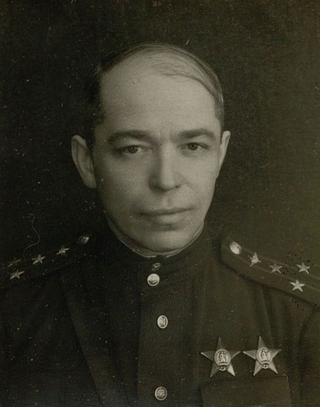 Фотография: Инженер-подполковник Шурыгин Виктор Иванович. Начальник отдела эксплоатации службы эксплоатации 6-ой Воздушной армии
