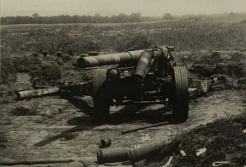 Фотография: 150 м/м орудие уничтоженное 13.7.44 г. в районе Горохув