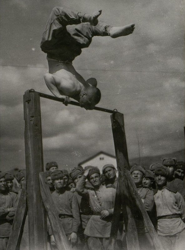 Фотография: Выходной день в частях