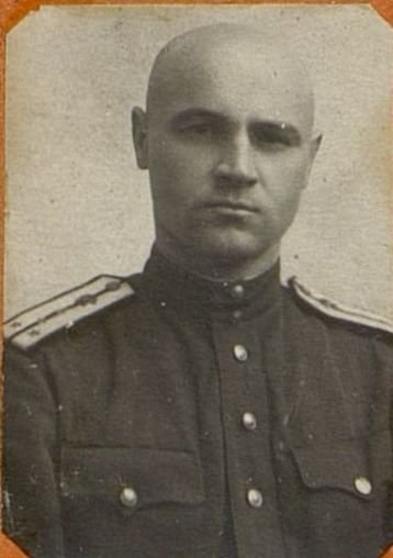 Фотография: Инженер отделения пути инженер-капитан Билык А.Н.