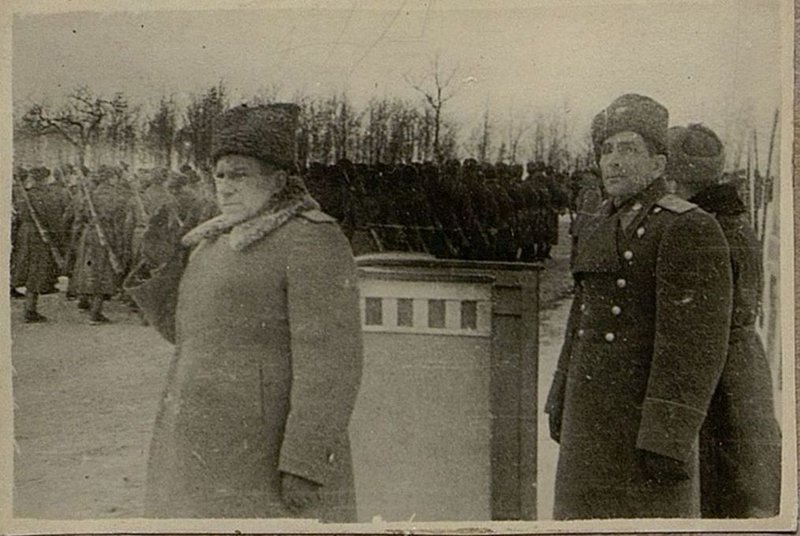 Фотография: Фотоальбом "Коммунисты армии в боях с японскими захватчиками"
