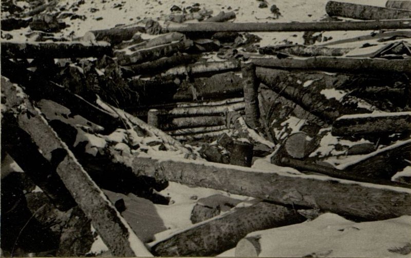 Image: German dugout destroyed by tankmen