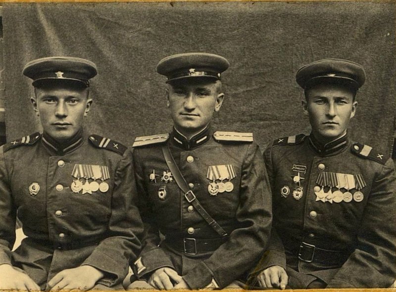 Фотография: Вручение Гвардейского знамени 92 гв. КАП (гвардейского корпусного артиллерийского полка)