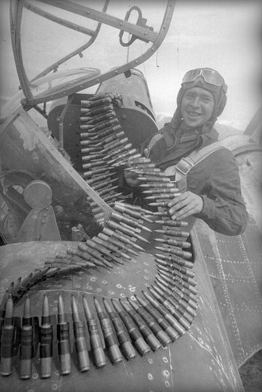 Борт-стрелок торпедоносца ИЛ-4