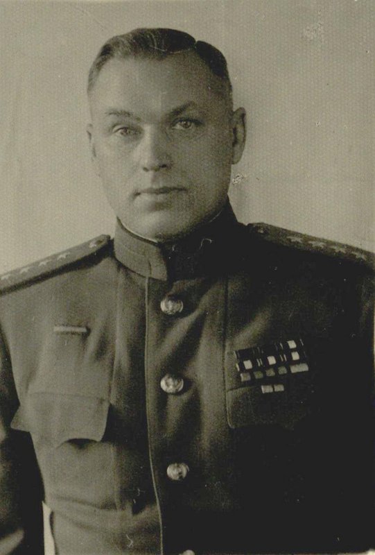 Генерал армии  К.К. Рокоссовский в военной форме