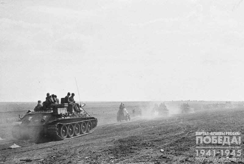 Tanks of  N-sk  unit in the offensive