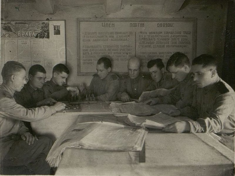 Фотография: Ленинская комната