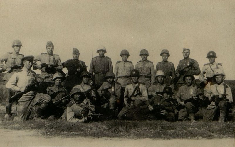 Фотография: Героический взвод младшего лейтенанта Сивкова (8 укрепленный район)