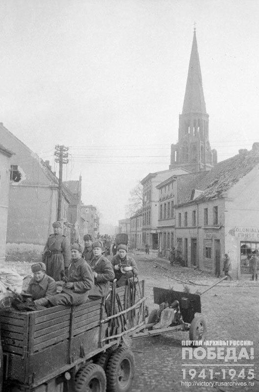 Soviet troops in one of the towns of Pomerania