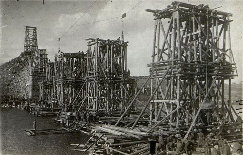 Image: Bridge over the Volga river near the city of Rzhev