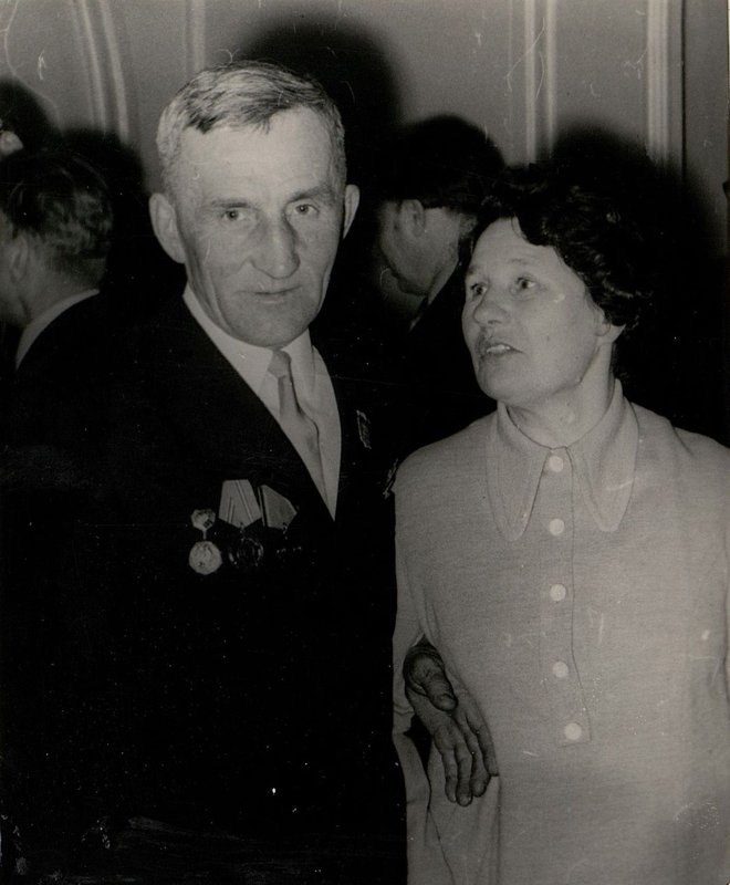 Image: Sanitary instructor Soloviev N.I., telephone operator the Guards Corporal Gutsalo S.G. 1978 at the meeting of veterans