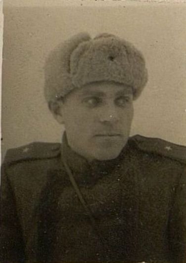 Фотография: Заместитель командира 192 гвардии стрелкового полка по п/ч гвардии майор Данковский К.С.