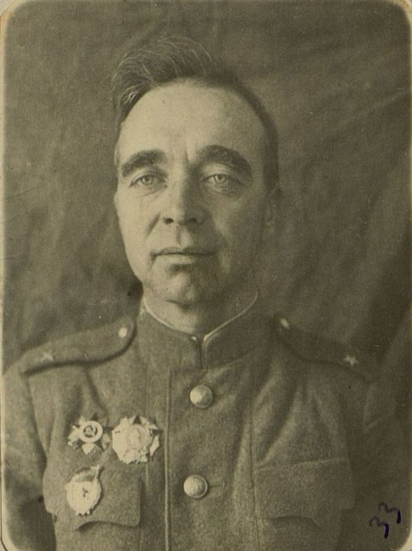 Image: The commander of the 84th Rifle Zvolensky Red Banner Regiment - Lieutenant Colonel N.I. Vinidictov