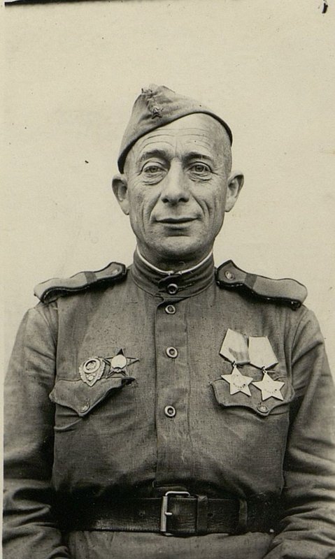 Image: The brave sapper corporal Isaac Markovich Bauer