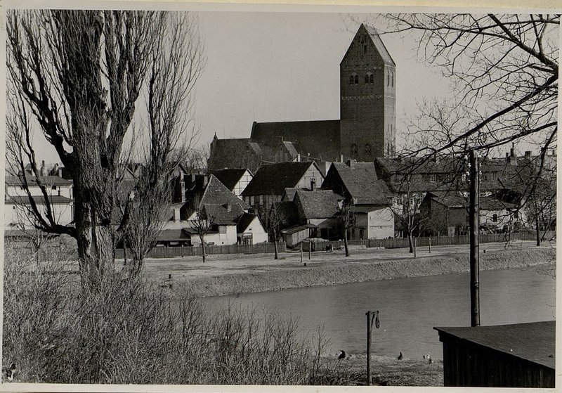 Фотография: г. Пархим. Церковь