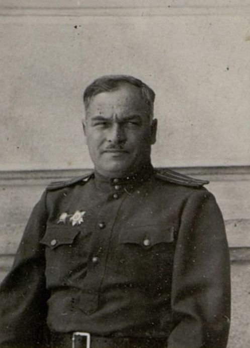 Фотография: Заместитель по политической части подполковник Капранов Н.Е.