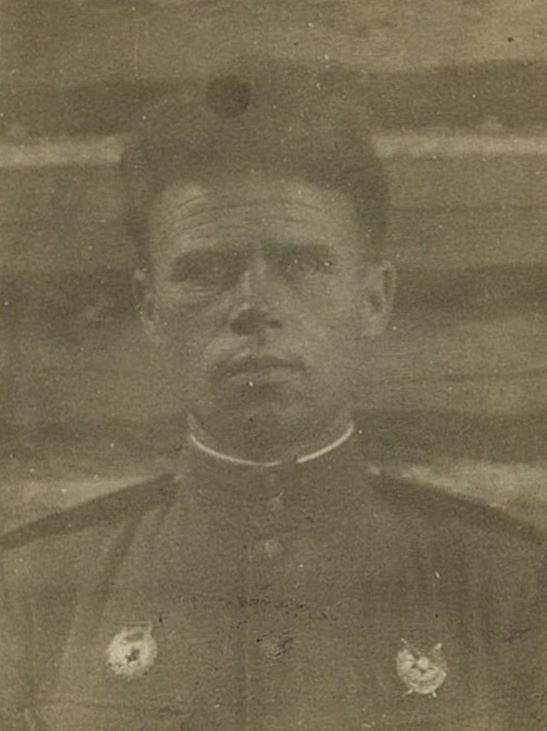 Image: Lieutenant Colonel Mavrin Yakov Maksimovich. Commander of the 578th Anti-Tank Artillery Fighter Regiment of the High Command Reserve