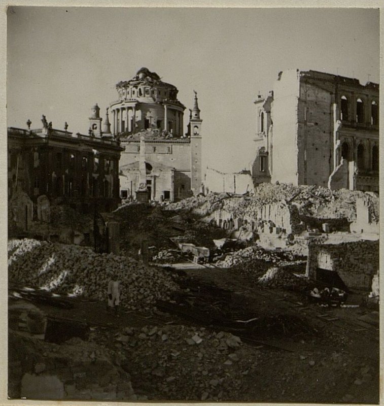 Фотография: г. Потсдам. Николаевская церковь