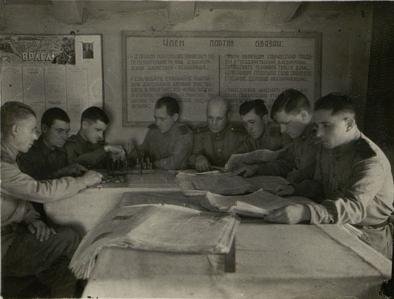 Фотография: Ленинская комната