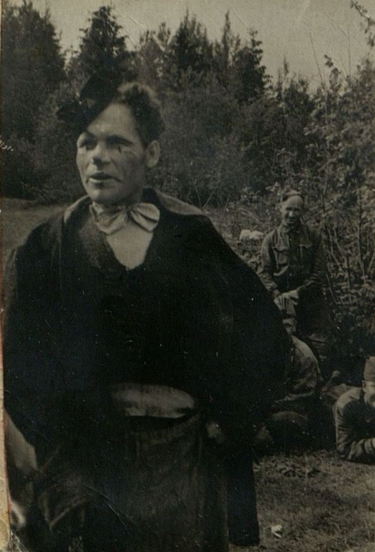 Image: Red Army soldier Ushakov K. as a clown