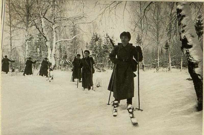 Image: In tactical training in the winter of 1942