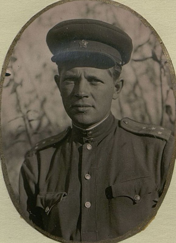 Image: Party organizer of the 404th Infantry Regiment, Captain Comrade Yuzhakov, drawing up a plan for party work