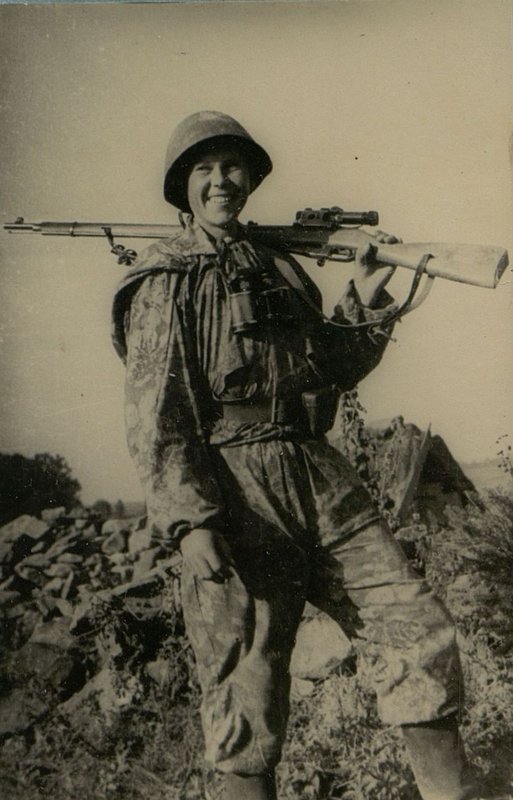 Фотография: Комсомолец Н. Кондранин уничтожил 81 немца