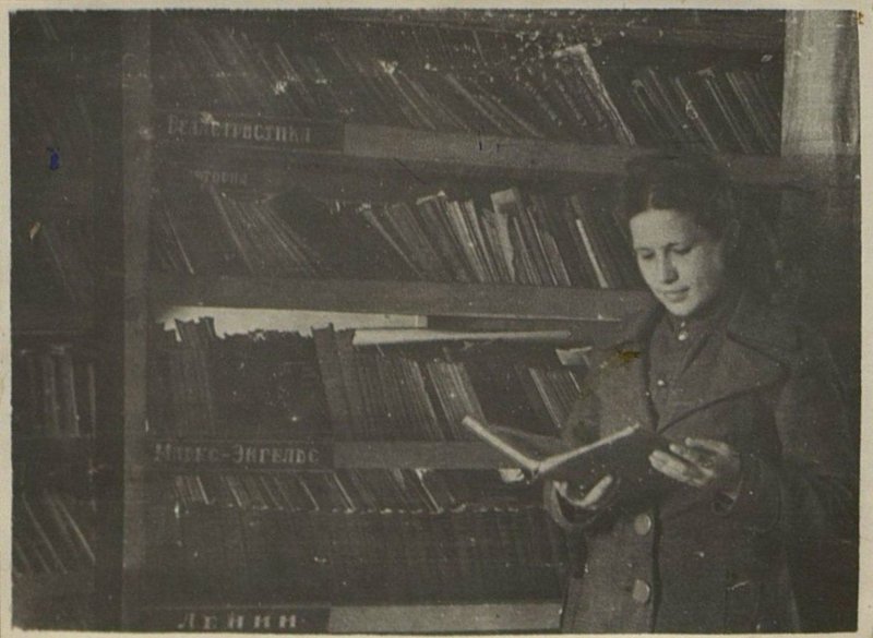 Фотография: Ленкомната и общежитие офицерского состава