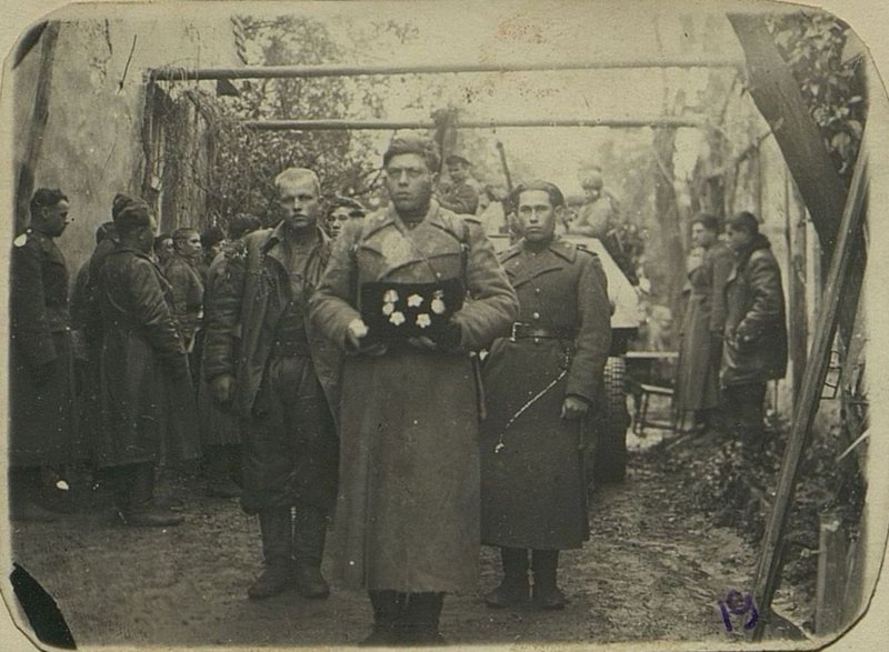 Фотография: Похороны подполковника Н.М. Любицкого. гор. Дьендьеш (Венгрия)