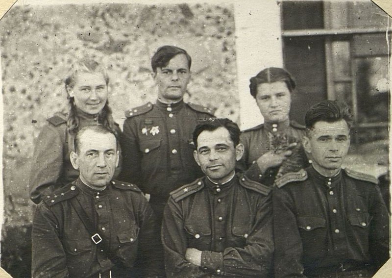 Image: Regiment political apparatus