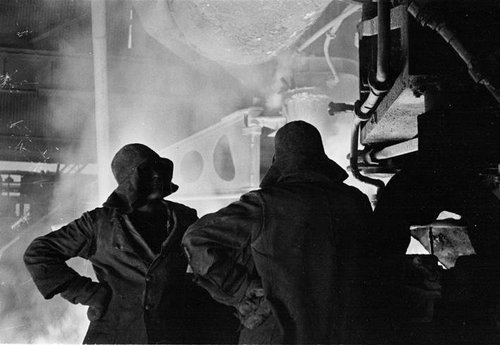 Рабочие. Днепродзержинский металлургический завод. Днепродзержинск, 1941 г.