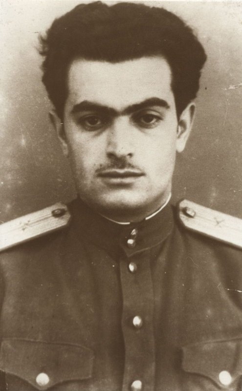 «Участник антифашистского движения А.С. Асланов.»
