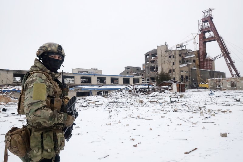 Последствия боевых действий в Соледаре (Россия, ДНР)