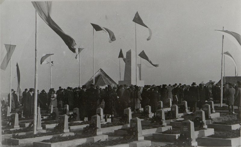 Фотография: г. Глучин. Воинское кладбище. Общий вид кладбища
