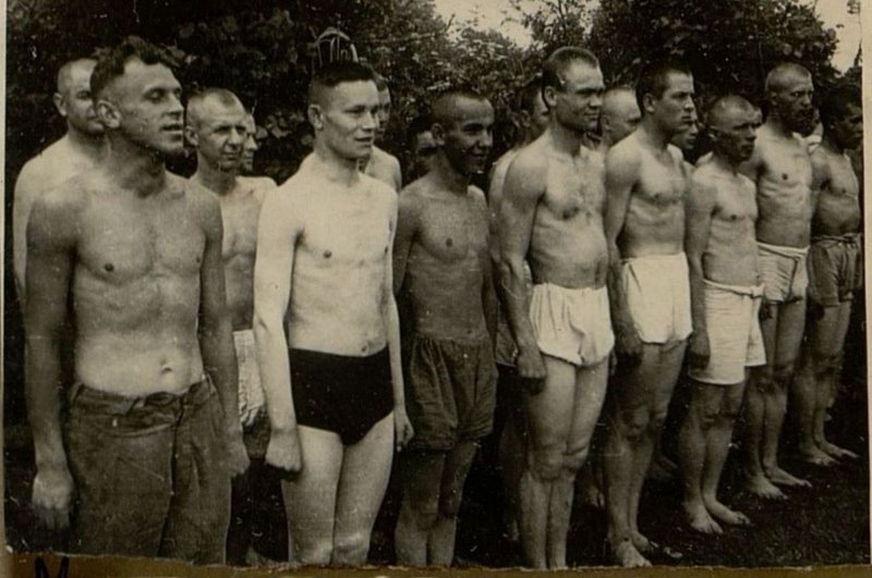 Фотография: Мужская команда по плаванию