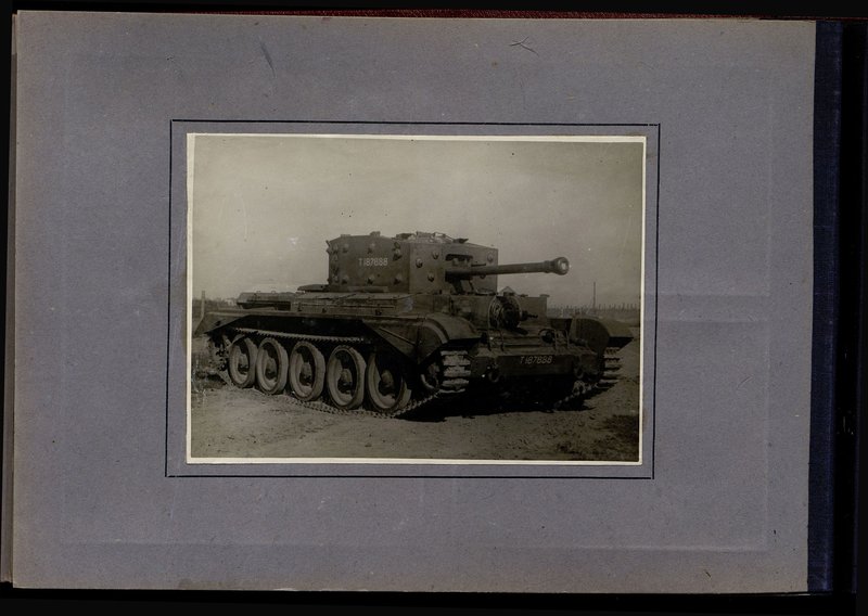 Original image: Medium tank "Cromwell-IV" (English)