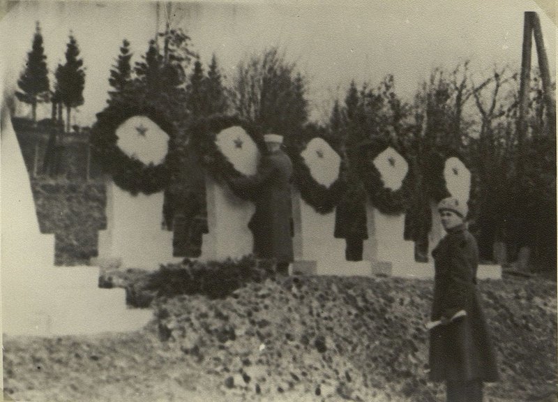 Фотография: г. Пресстрелкового батальонааум. Воинское кладбище