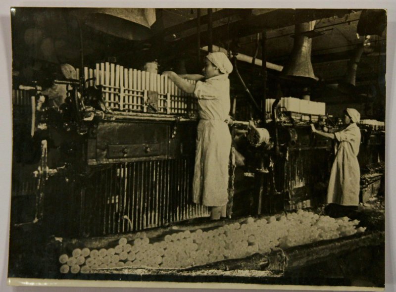 Women work in candle workshop of the plant named after Vakhitov during the Great Patriotic War. Kazan. 1941-1945