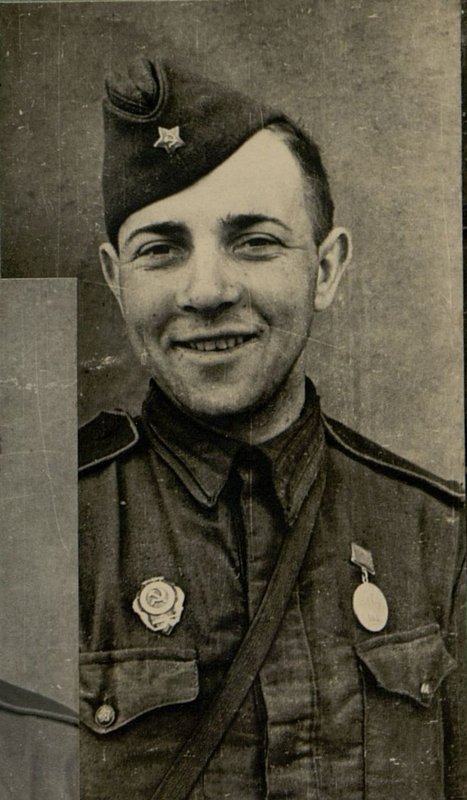 Фотография: Пулеметчик П. Расолов