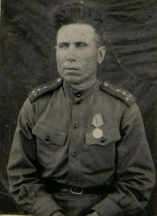 Фотография: Помощник по материальному обеспечению капитан Боярченко И.Н.